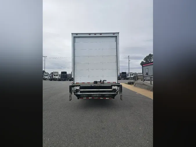 2020 FREIGHTLINER/MERCEDES M2 106