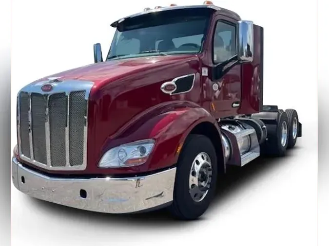 2021 Peterbilt 57950c623b42cc0bdaaeb00efa319781037