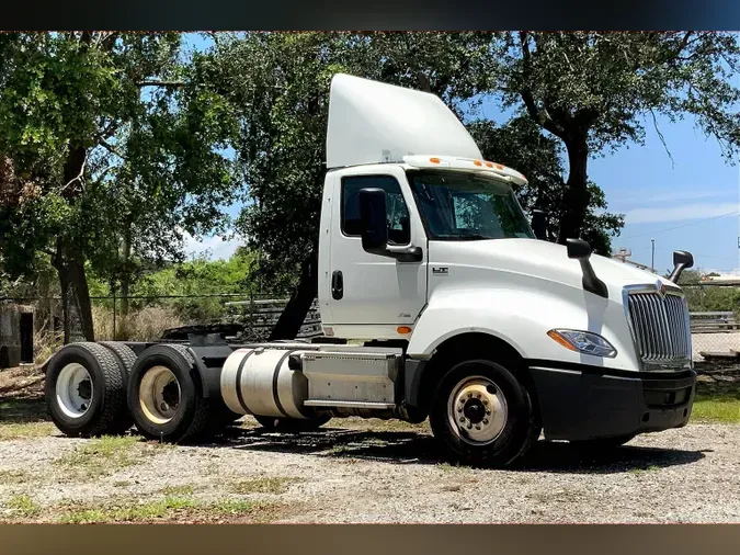 2019 INT LT625 6x450c83fdc7402458b4bd36bb2f7278e5a