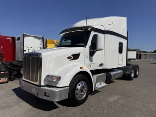 2022 Peterbilt 567