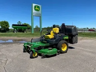 2005 John Deere 737