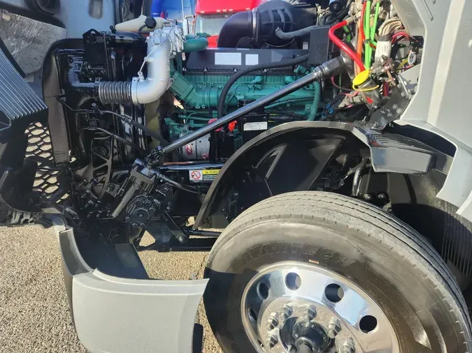 2023 VOLVO VNL64T86050c9a467549226914a86ae44d4fad5cf