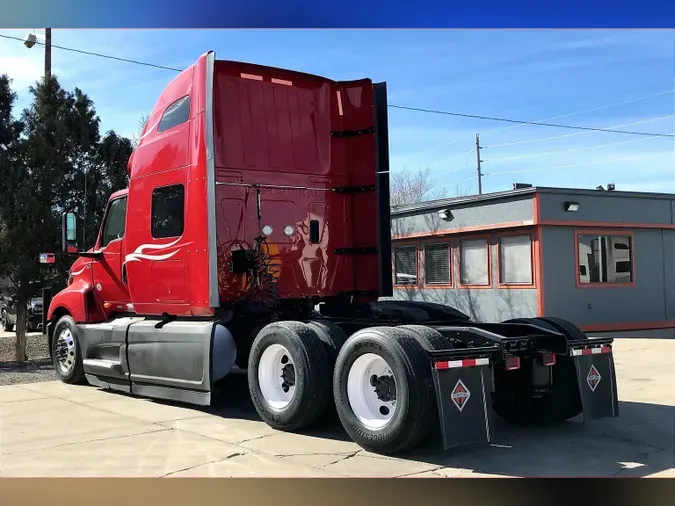 2023 INT LT625 6X450ce69e019dd953a050aaaf492492fd4