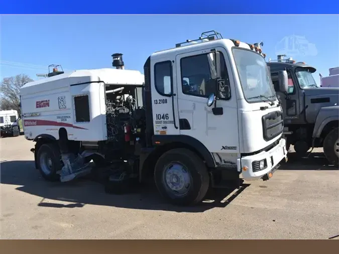 2014 AUTOCAR XPERT ACMD50d1a58c7576bccc88d1805941bbbc05