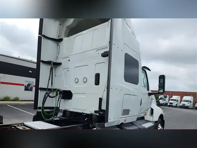 2021 INTERNATIONAL LT625