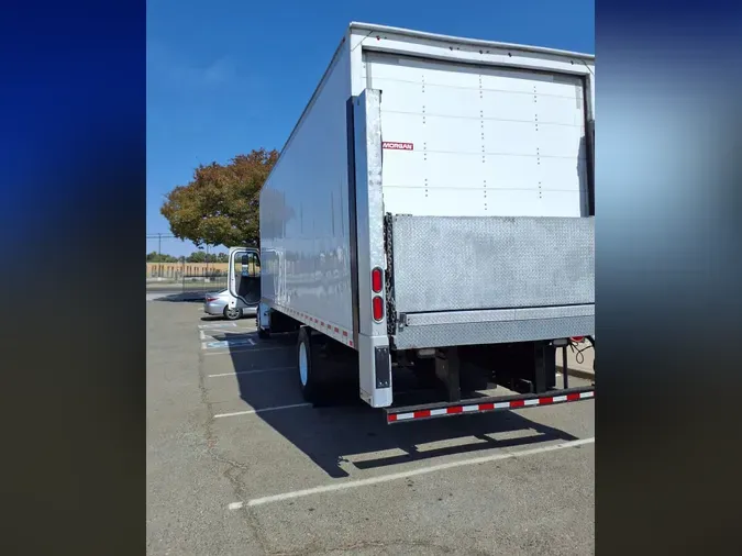 2021 FREIGHTLINER/MERCEDES M2 106