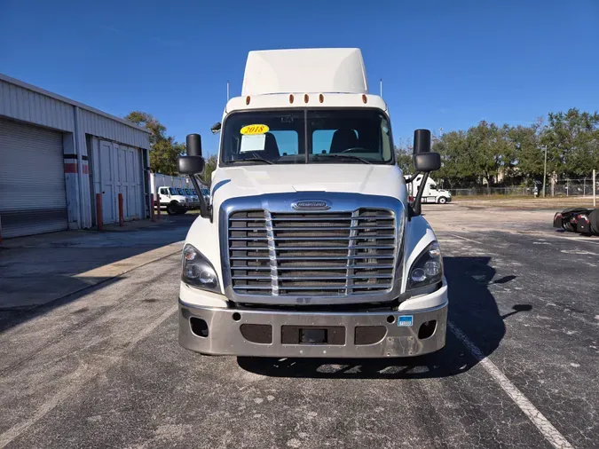 2018 FREIGHTLINER/MERCEDES CASCADIA 125