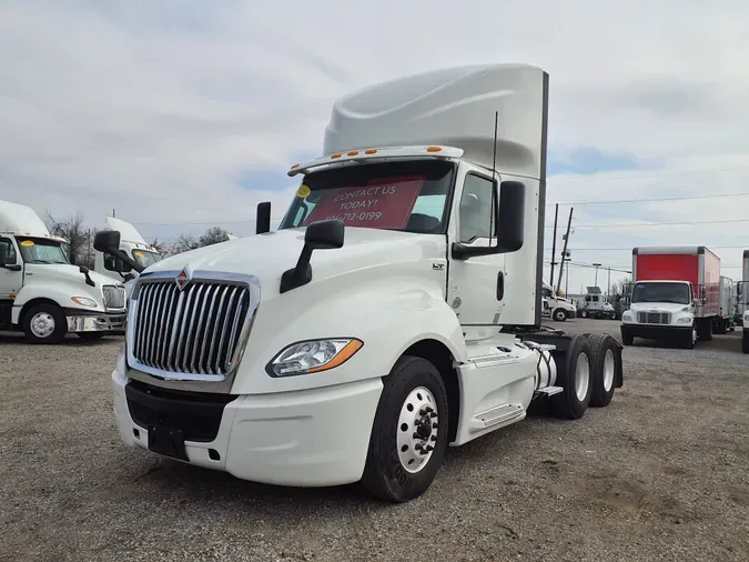 2020 NAVISTAR INTERNATIONAL LT625 DAYCAB T/A50e027e4fdb2372e46958c416c0f8de8