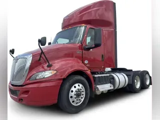 2019 International RH613
