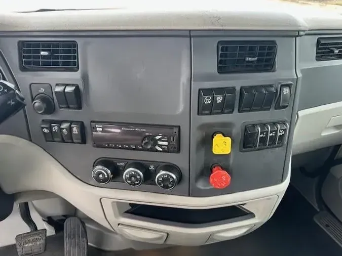2021 Peterbilt 579