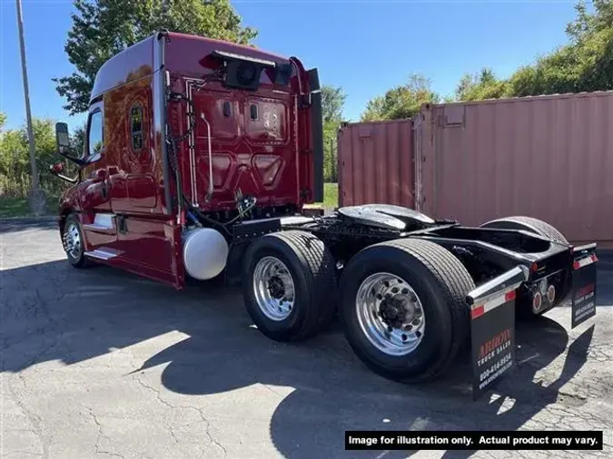 2019 FREIGHTLINER CA126