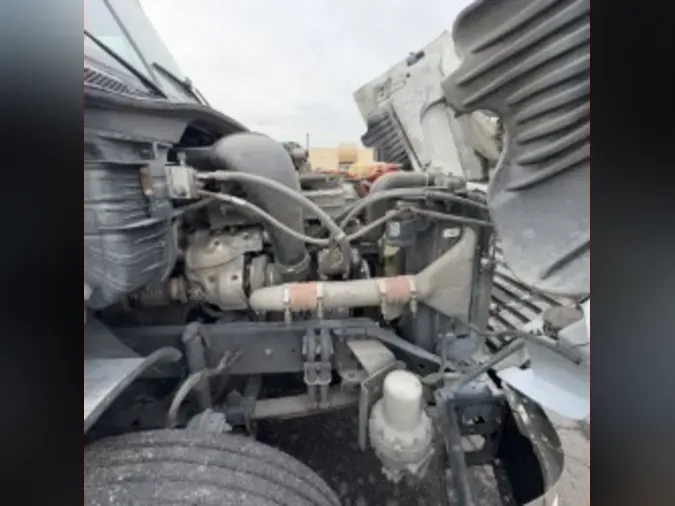 2018 FREIGHTLINER/MERCEDES CASCADIA 125