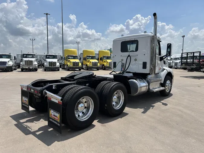 2020 Peterbilt 579