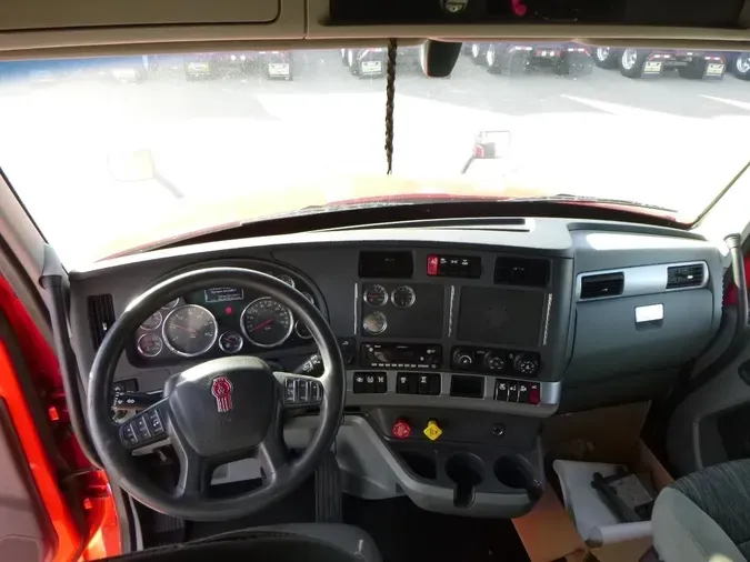 2021 Kenworth T68050fec3e57f584329a6f878f5c7116e20