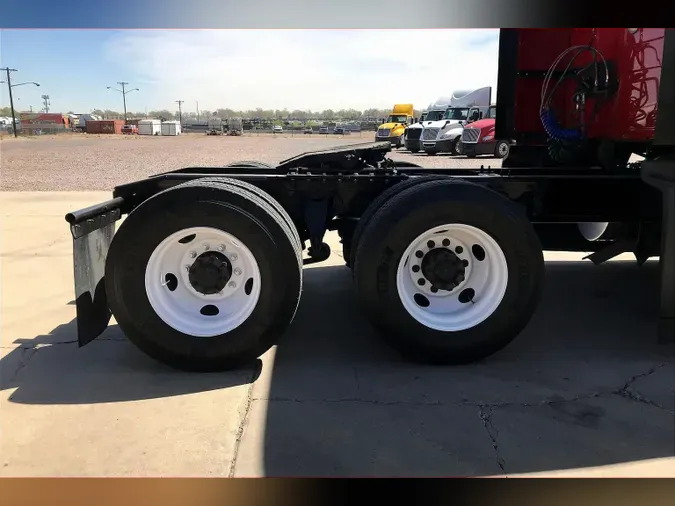 2023 INT LT625 6X451024ebed1c59943c9eafdd7d7e47c10