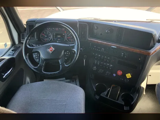 2021 INT LT625 6x4