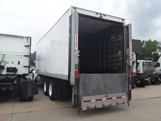 2019 KENWORTH TRUCKS T-880