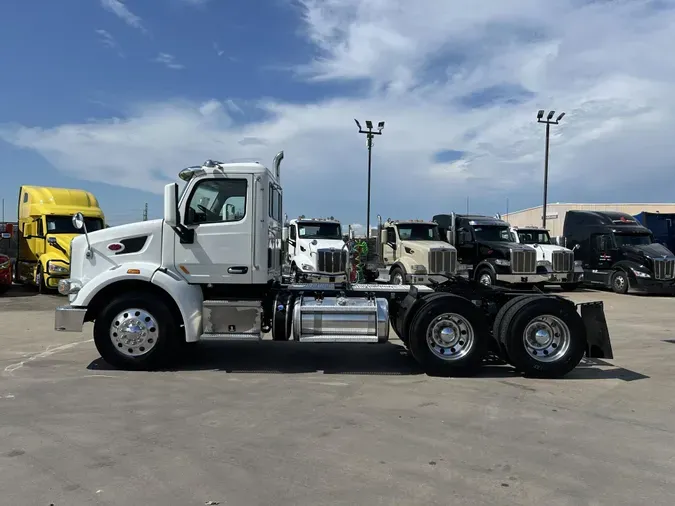 2020 Peterbilt 567