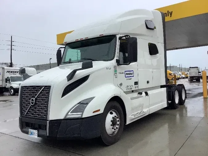 2019 Volvo VNL64760