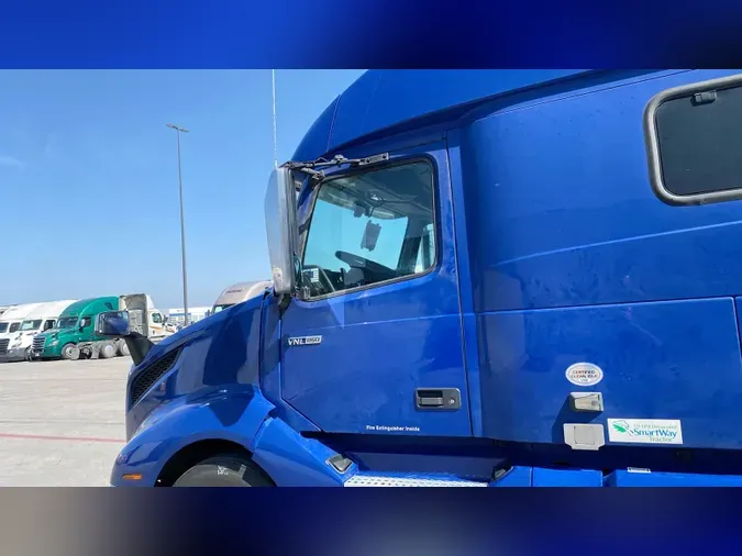 2023 Volvo VNL86051264222db517426c6a3800deeb3cc11