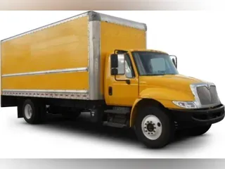 2018 International 4300-4X2