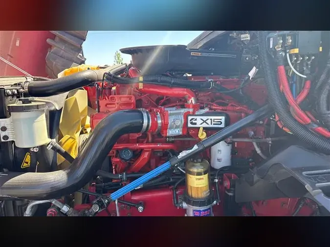 2022 INTERNATIONAL LT