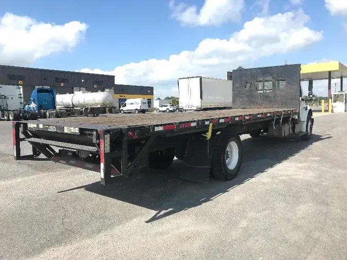 2016 FREIGHTLINER M2