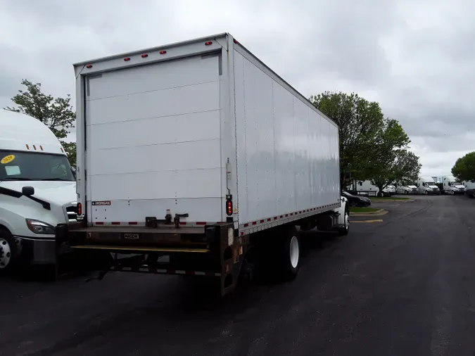 2018 FREIGHTLINER/MERCEDES M2 106