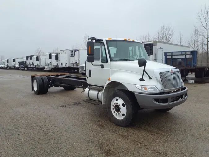 2019 NAVISTAR INTERNATIONAL 4300