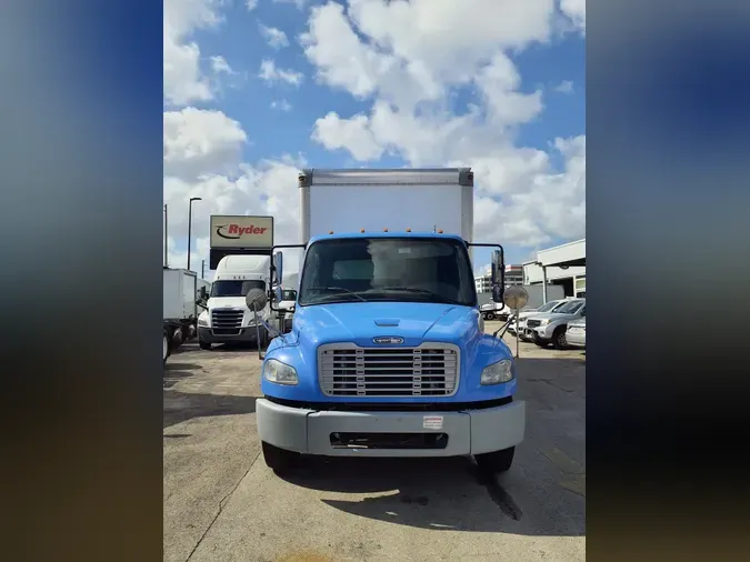 2019 FREIGHTLINER/MERCEDES M2 106