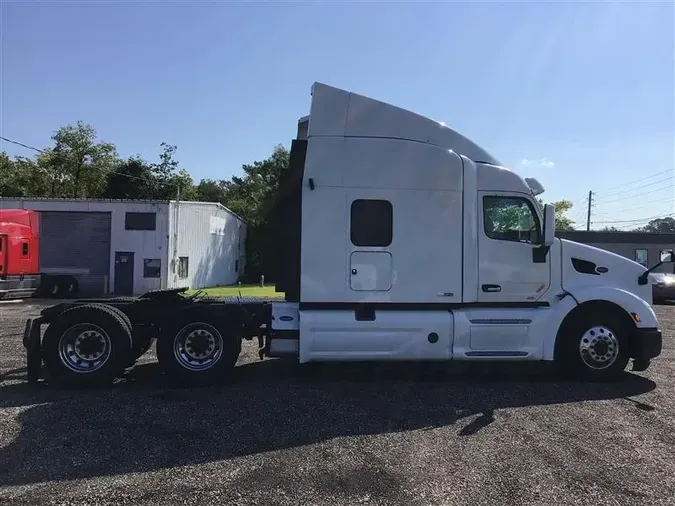 2021 PETERBILT 579