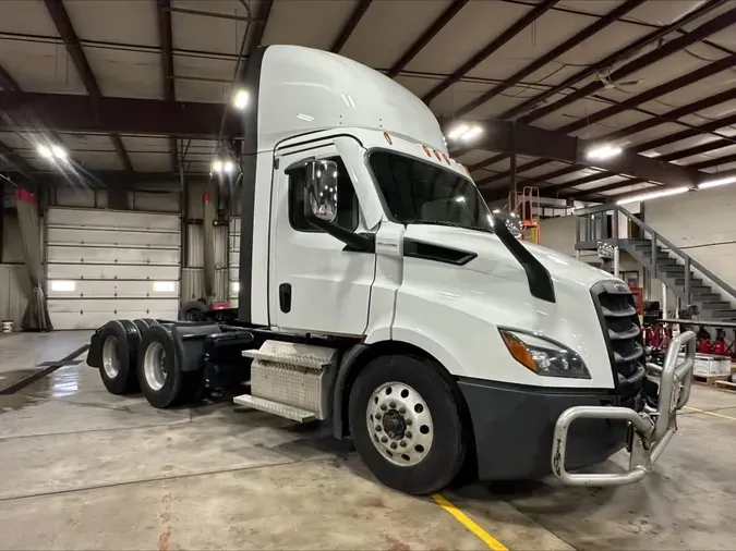 2023 FREIGHTLINER/MERCEDES CASCADIA PX11664ST513a7d4ec8b8c86c5e1107d6d128a68a