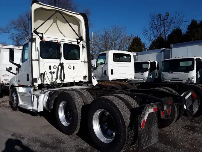 2019 FREIGHTLINER/MERCEDES NEW CASCADIA PX12664