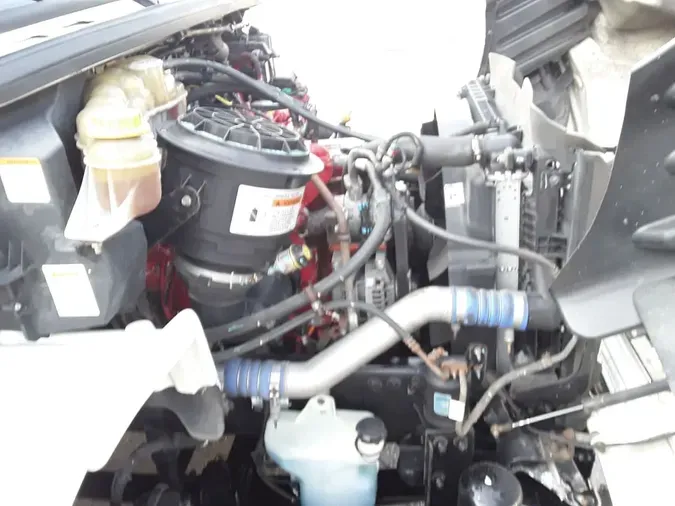 2021 FREIGHTLINER/MERCEDES M2 106