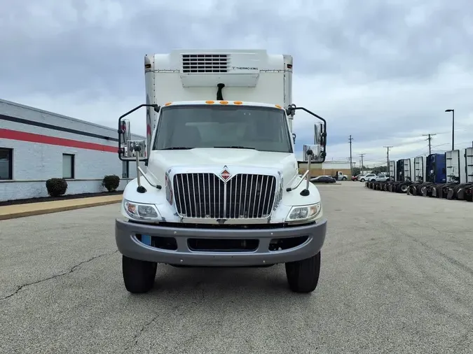 2020 NAVISTAR INTERNATIONAL MV607 (4X2)