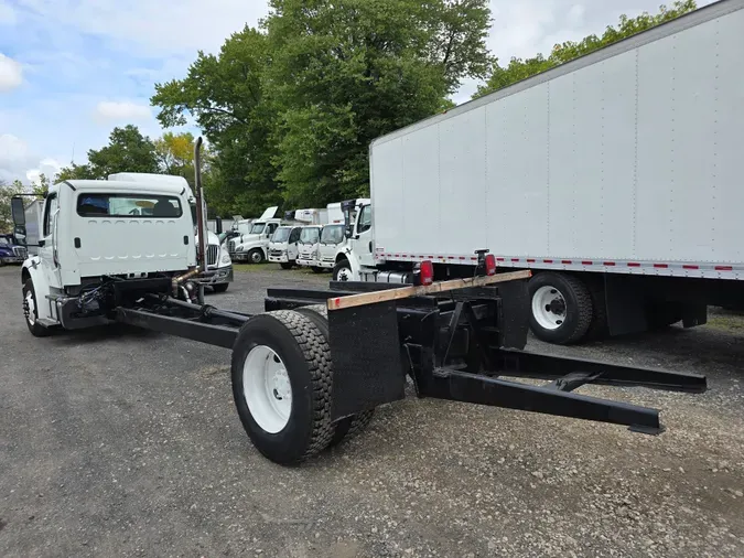 2017 FREIGHTLINER/MERCEDES M2 106