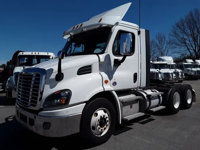 2018 FREIGHTLINER/MERCEDES CASCADIA 1135141f8068dea39cbd9eb87286f688689