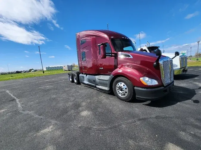 2021 Kenworth T680