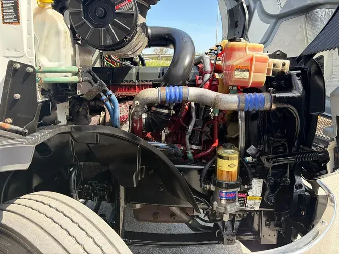 2021 MACK AN64T