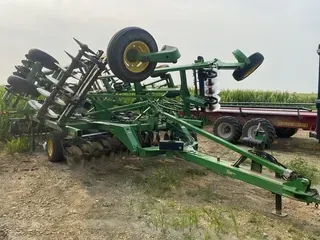 2014 John Deere 2720