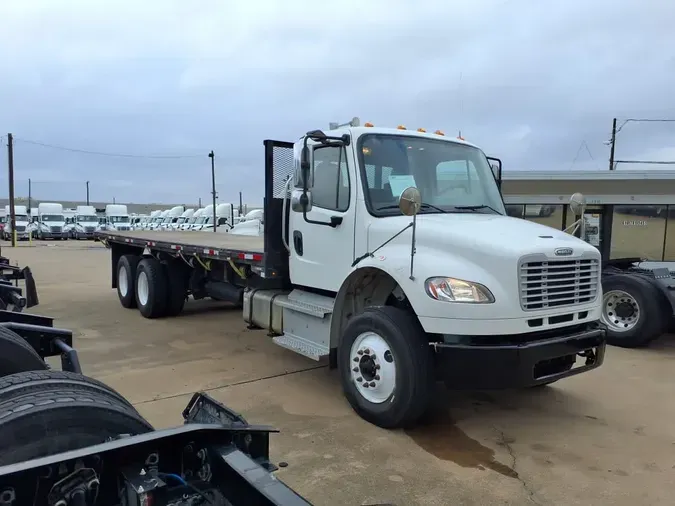 2018 FREIGHTLINER/MERCEDES M2 106