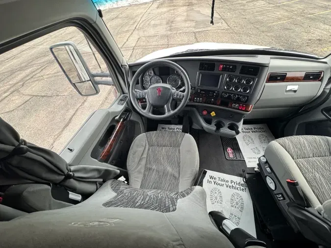 2022 Kenworth T680