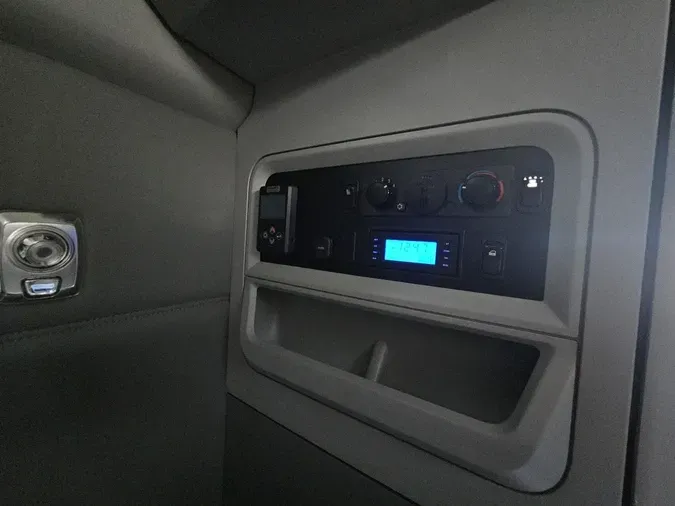 2022 KENWORTH T680