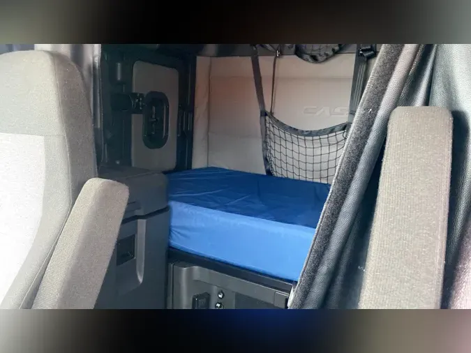 2021 Freightliner Cascadia