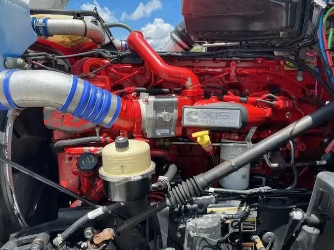 2020 Peterbilt 567
