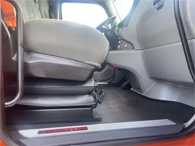 2020 KENWORTH T680