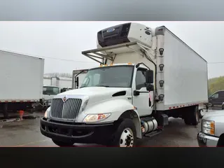 2020 NAVISTAR INTERNATIONAL MV607 (4X2)