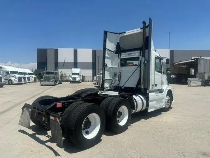 2015 Volvo VNL30051632c1bd6012c0b00eeefbec5aac1f0