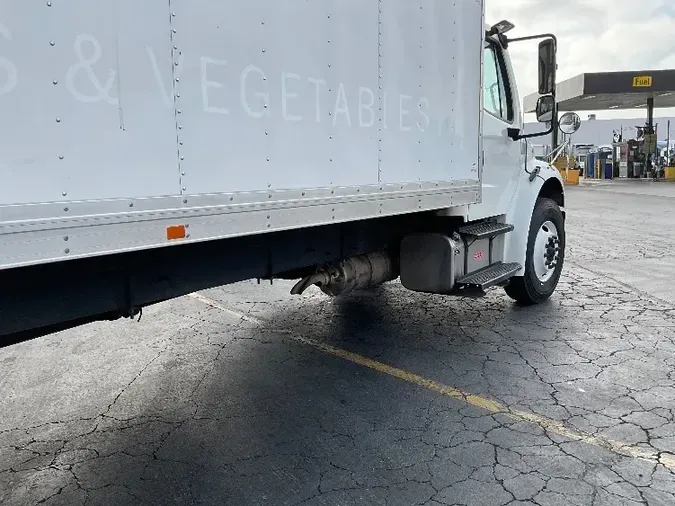 2019 Freightliner M2