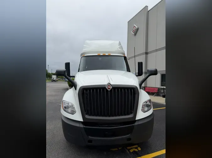 2023 International LT625